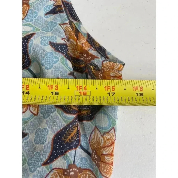 NWT Rachel Zoe Blue Floral Wrap Top Size M Lotus Gold Thread 0159 - Picture 7 of 10